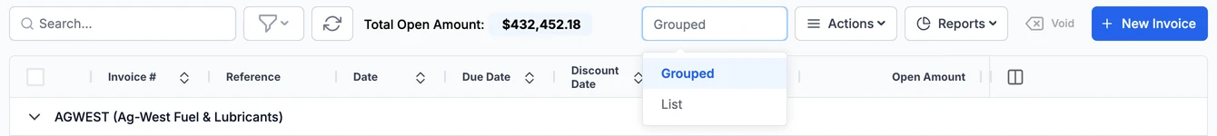 Open invoices toolbar with the view switcher set to grouped, and list as the other option